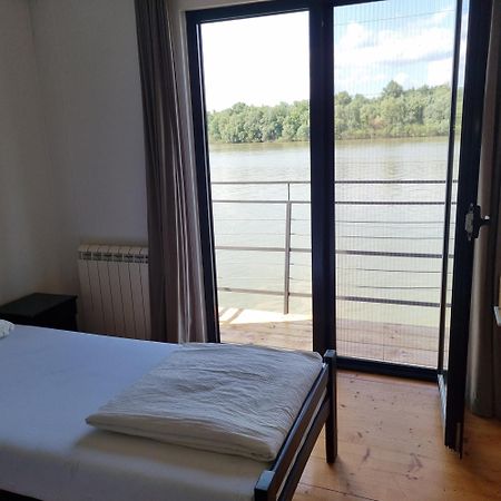 B&B Botel Charlie Beograd Værelse billede