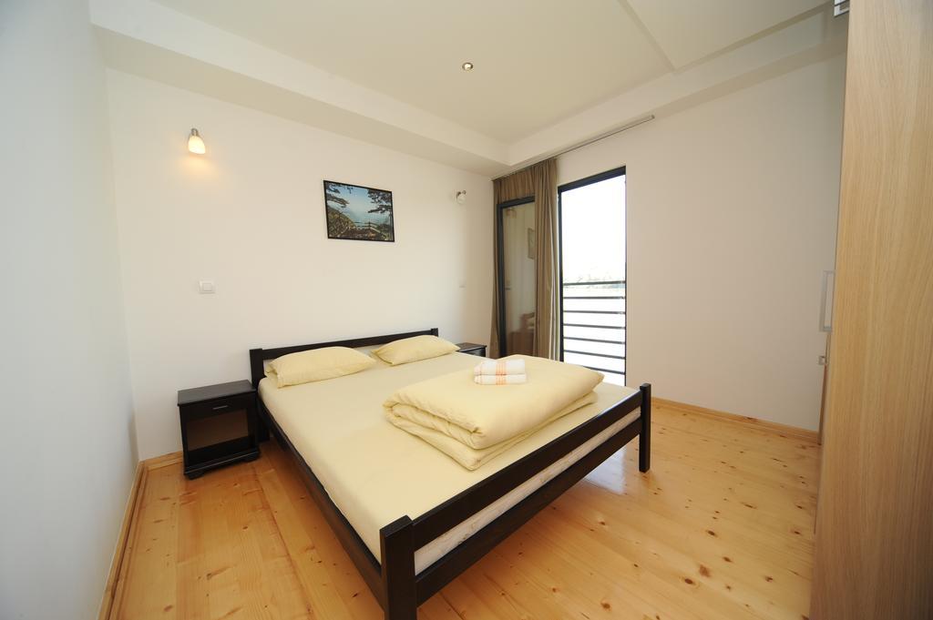 B&B Botel Charlie Beograd Værelse billede